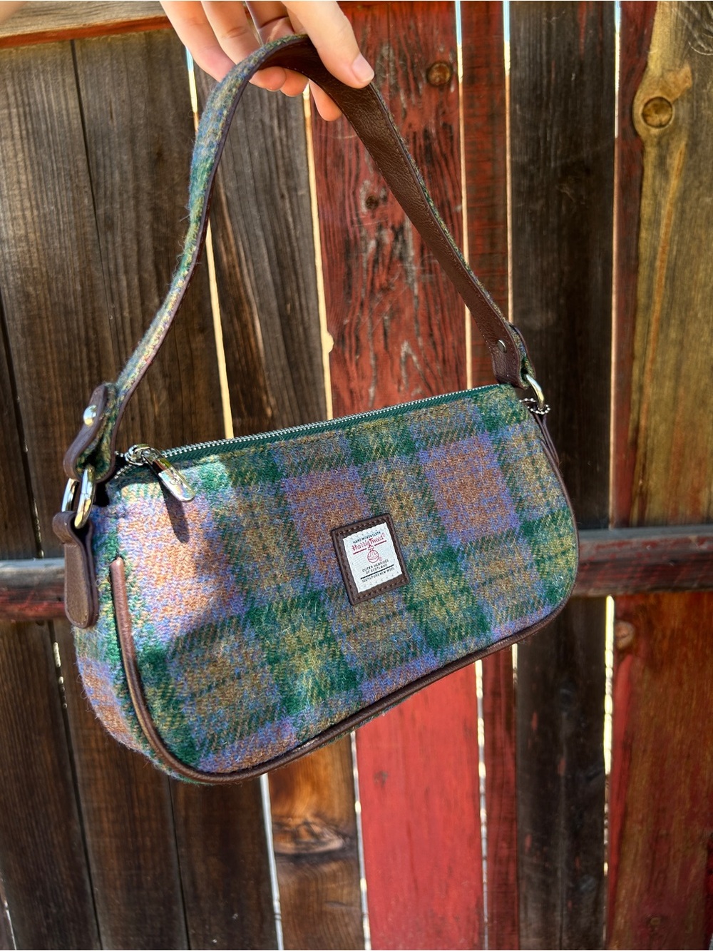 Glen Appin of Scotland Harris Tweed Duchray baguette bag - Picture 2 of 7